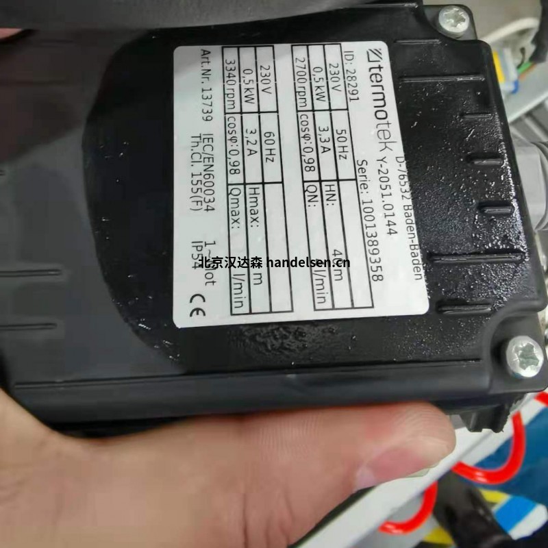 Termotek冷水循環泵13739用于機床行業 09ca253166bd659e2eb24019058d958_副本